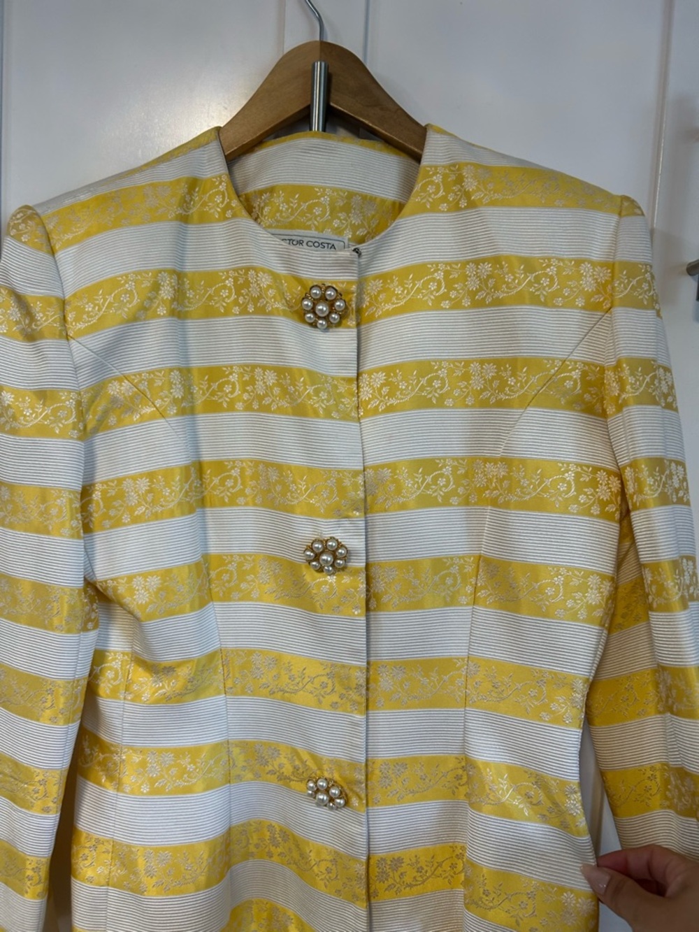 Vintage 80’s Victor Costa striped floral blazer pearl floral buttons - Picture 5 of 8